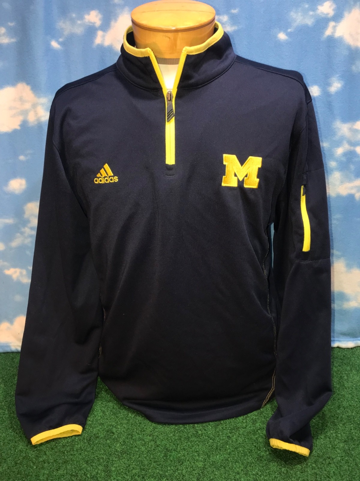 Michigan Wolverines Jacket Medium U of M Adidas 1/4 Zip Climate C36 gallery