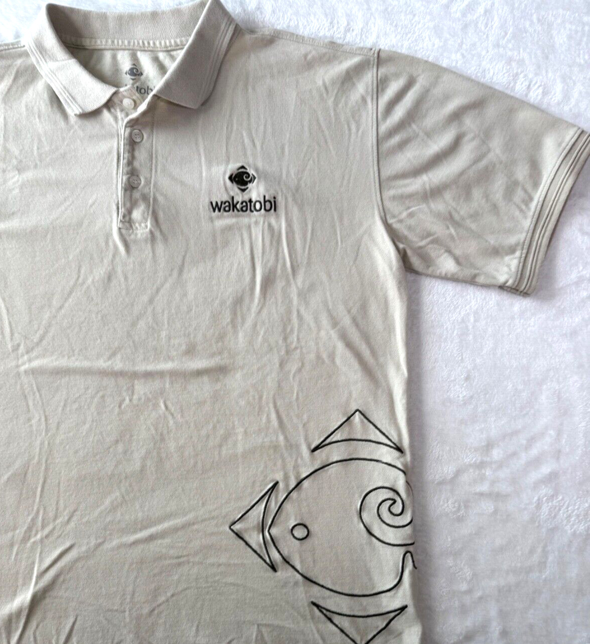 Wakatobi Dive Resort Hawaii Polo Shirt Mens Size XLarge Beige with Tribal Art gallery