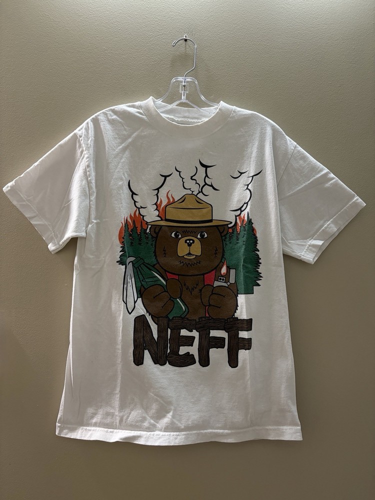 Neff Nature Smokey The Bear Tee White Shirt Size Medium