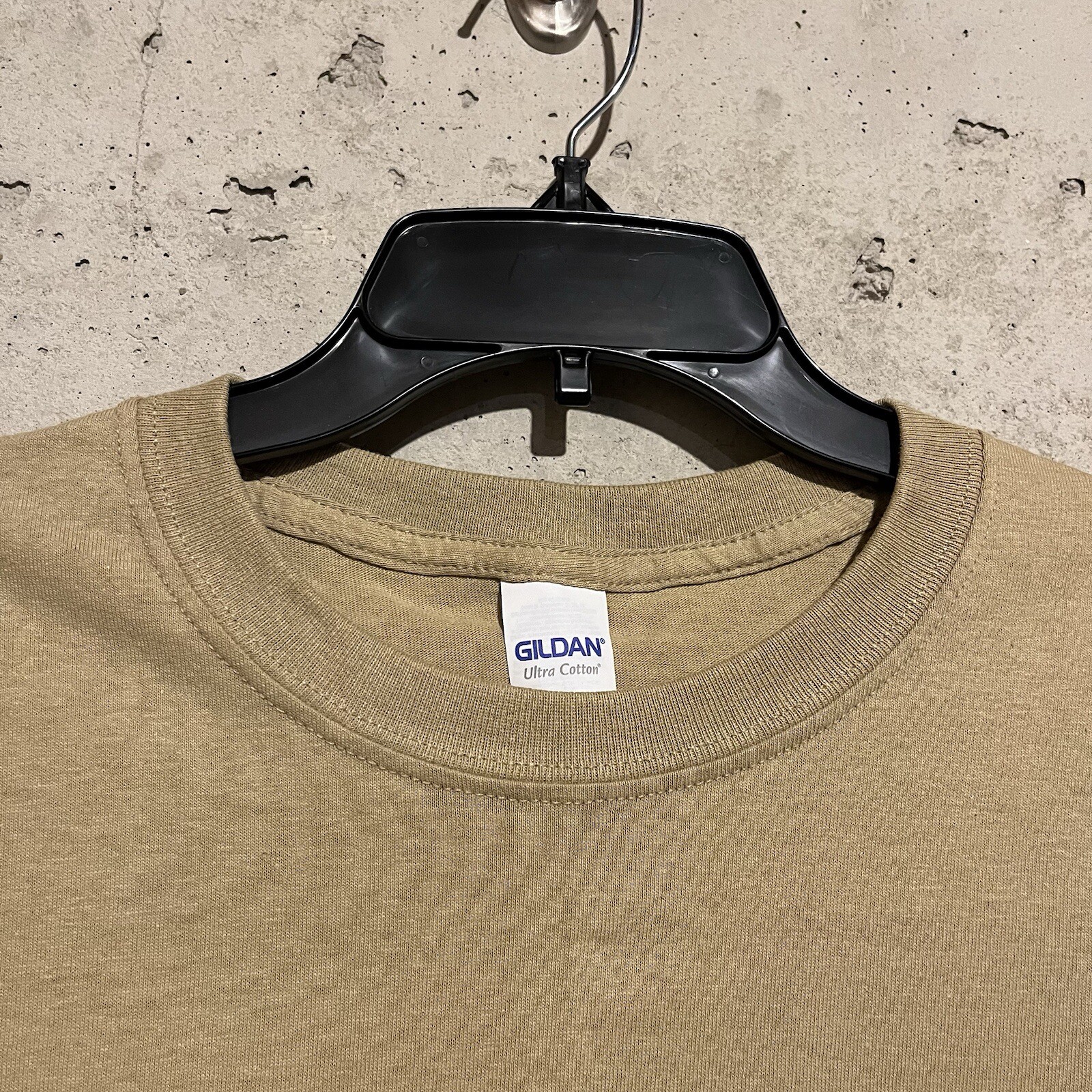 Army ROTC Men Leadership Excellence Crest Logo Sand Tan T-Shirt Size Large NEW gallery
