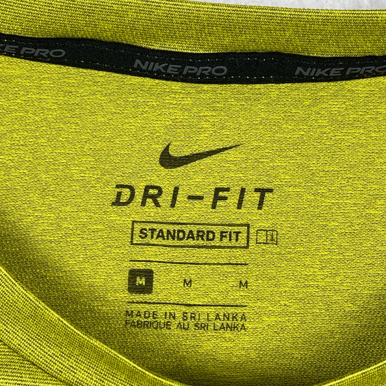 Nike Pro Shirt Mens Medium Running Casual Athletic Tee Travel Gym Workout Jog gallery