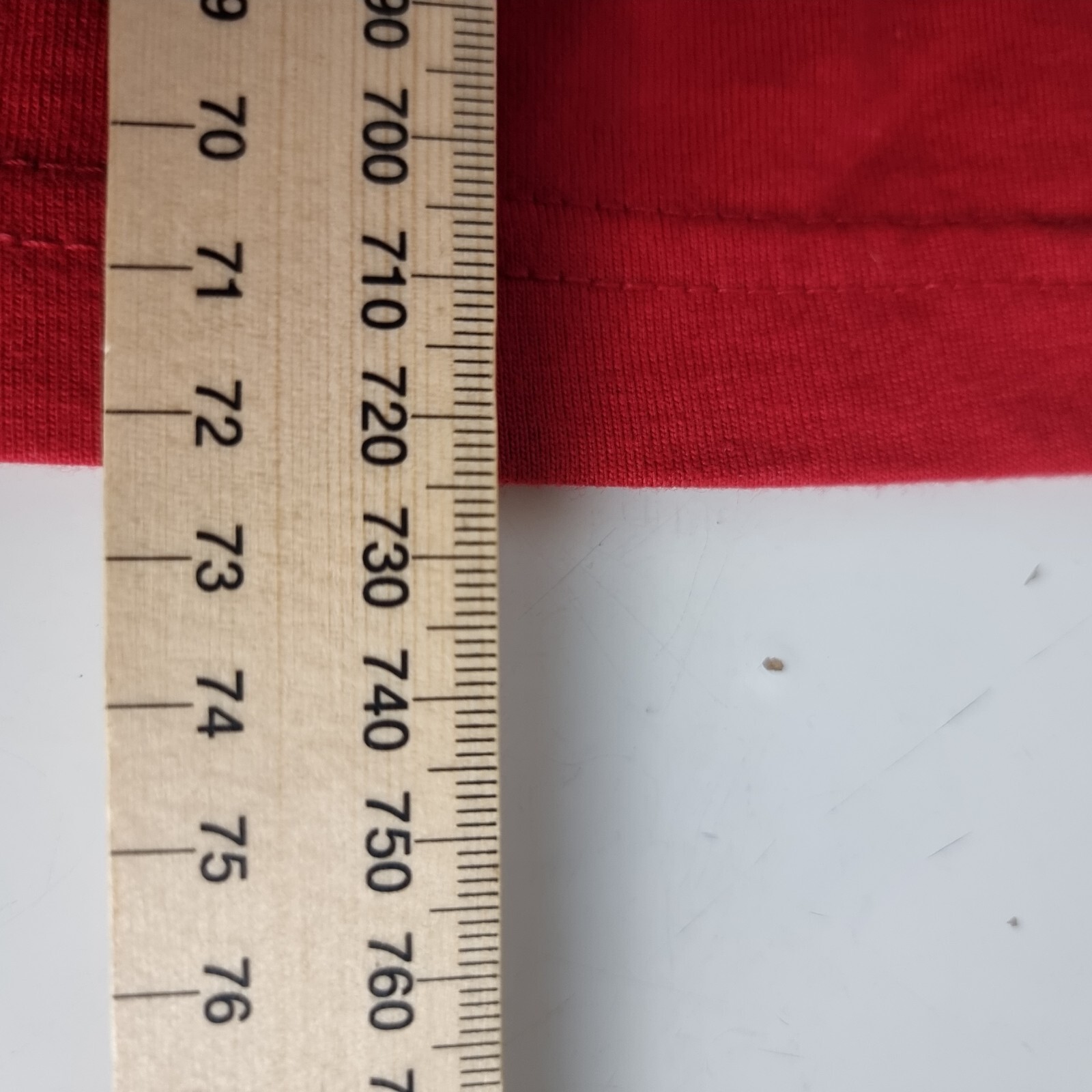 New SLAZENGER Mens T-Shrt Size L Red Stretch Knit Short Sleeve gallery