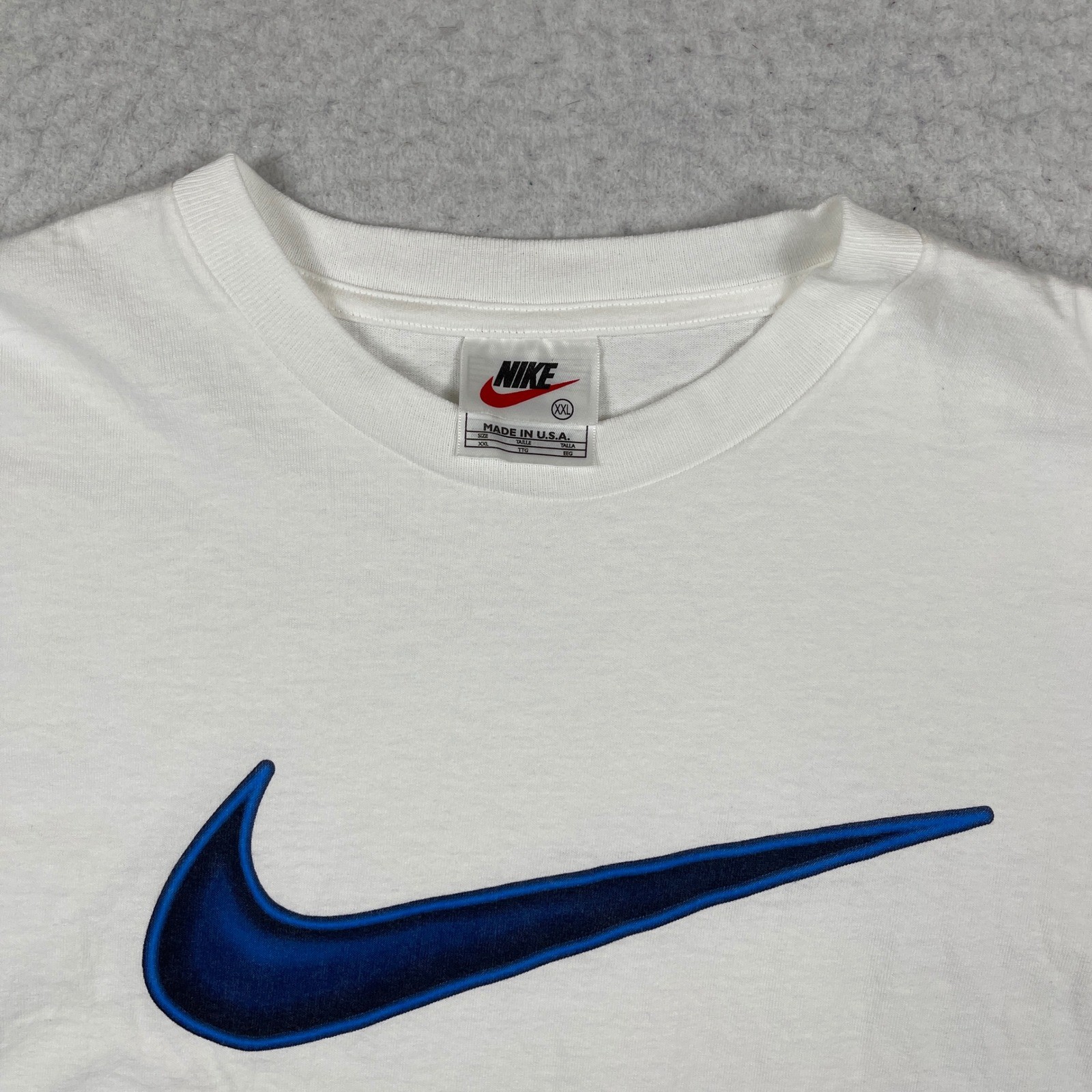 Nike T-Shirt Mens XXL White Blue Swoosh Vintage 90s Made in USA Streetwear Tee gallery