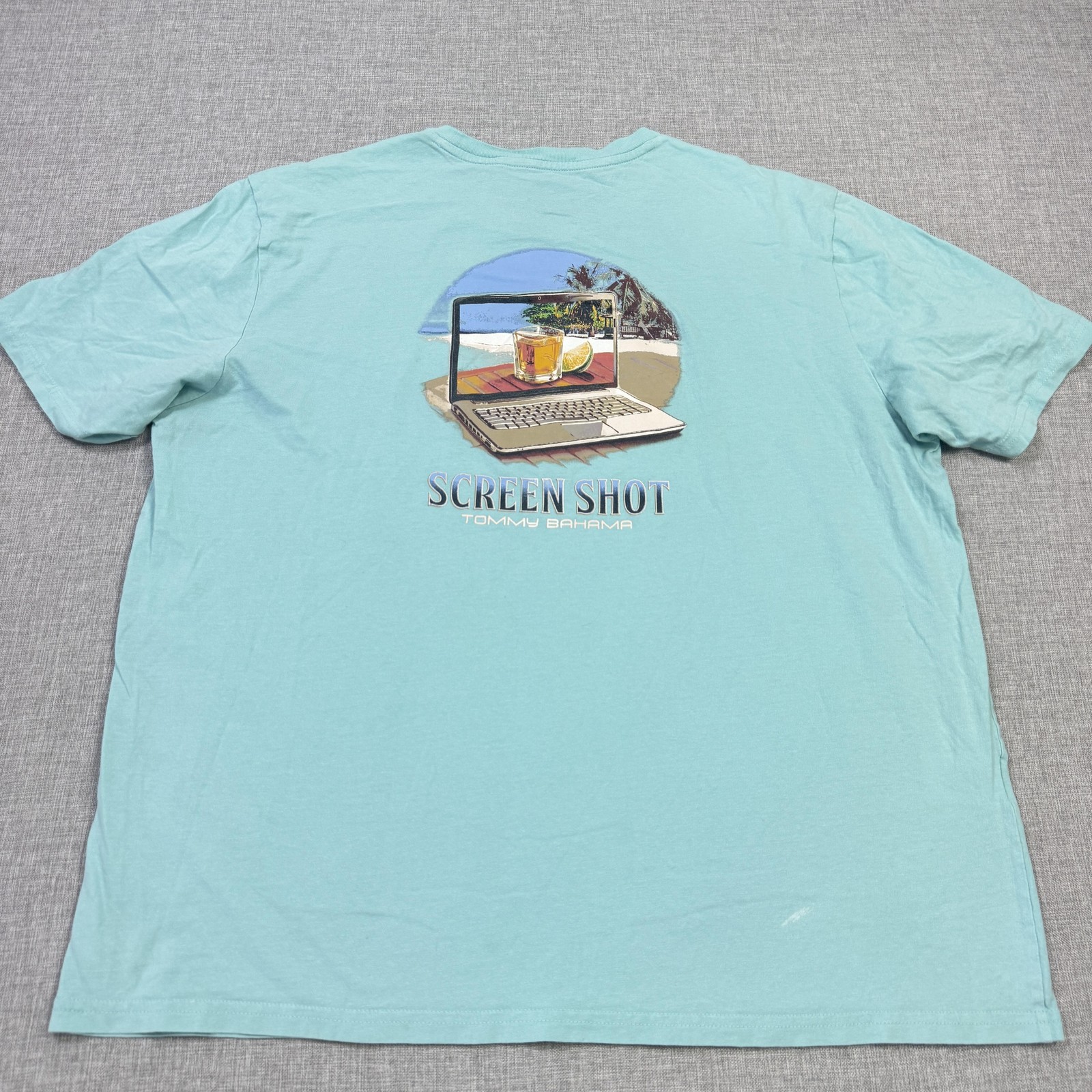 Tommy Bahama Shirt Mens Large Green Screen Shot Graphic Pocket Cotton Tee gallery