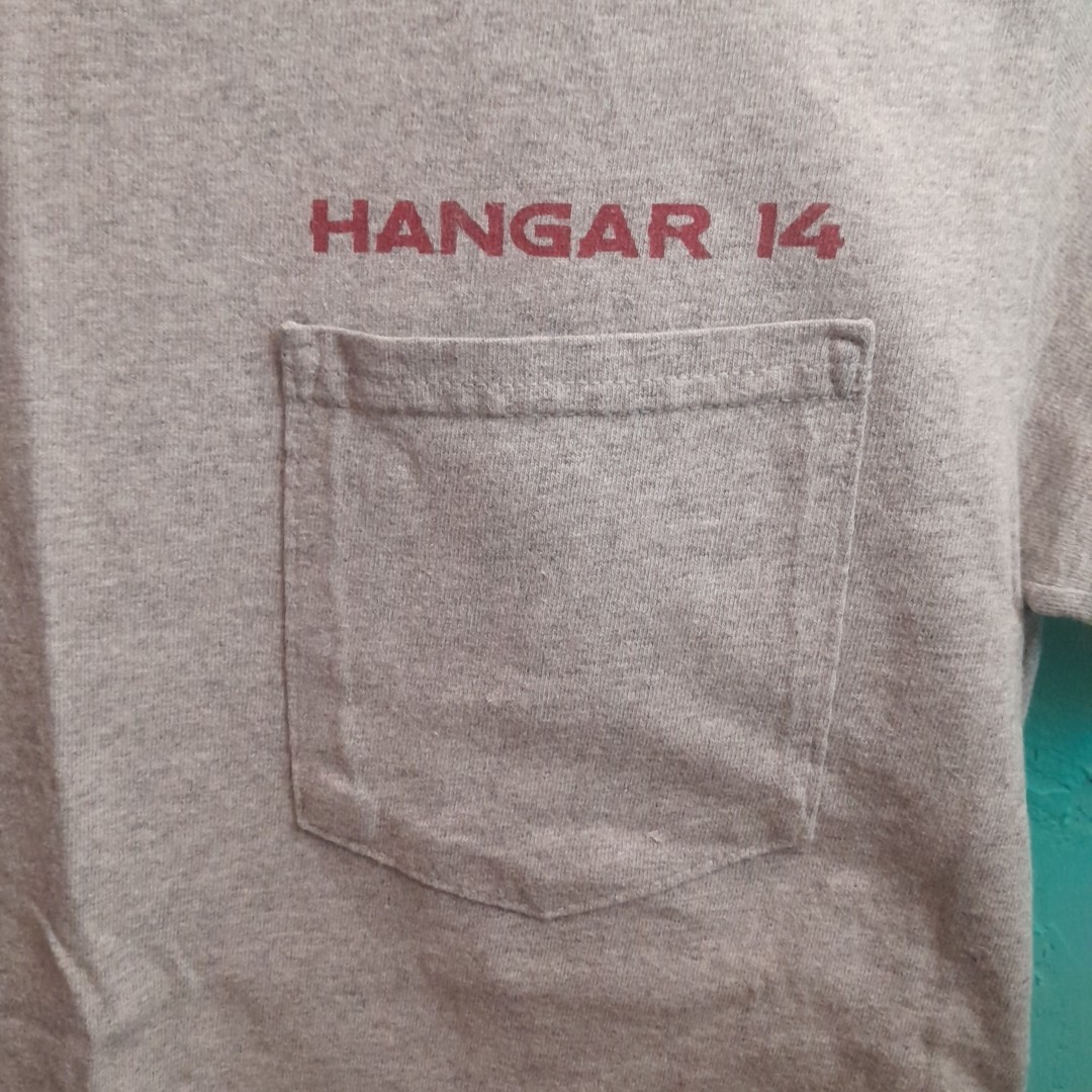 Lot Of 6 Santa Teresa, New Mexico Airport T Shirt "Hanger 18" Size Small gallery