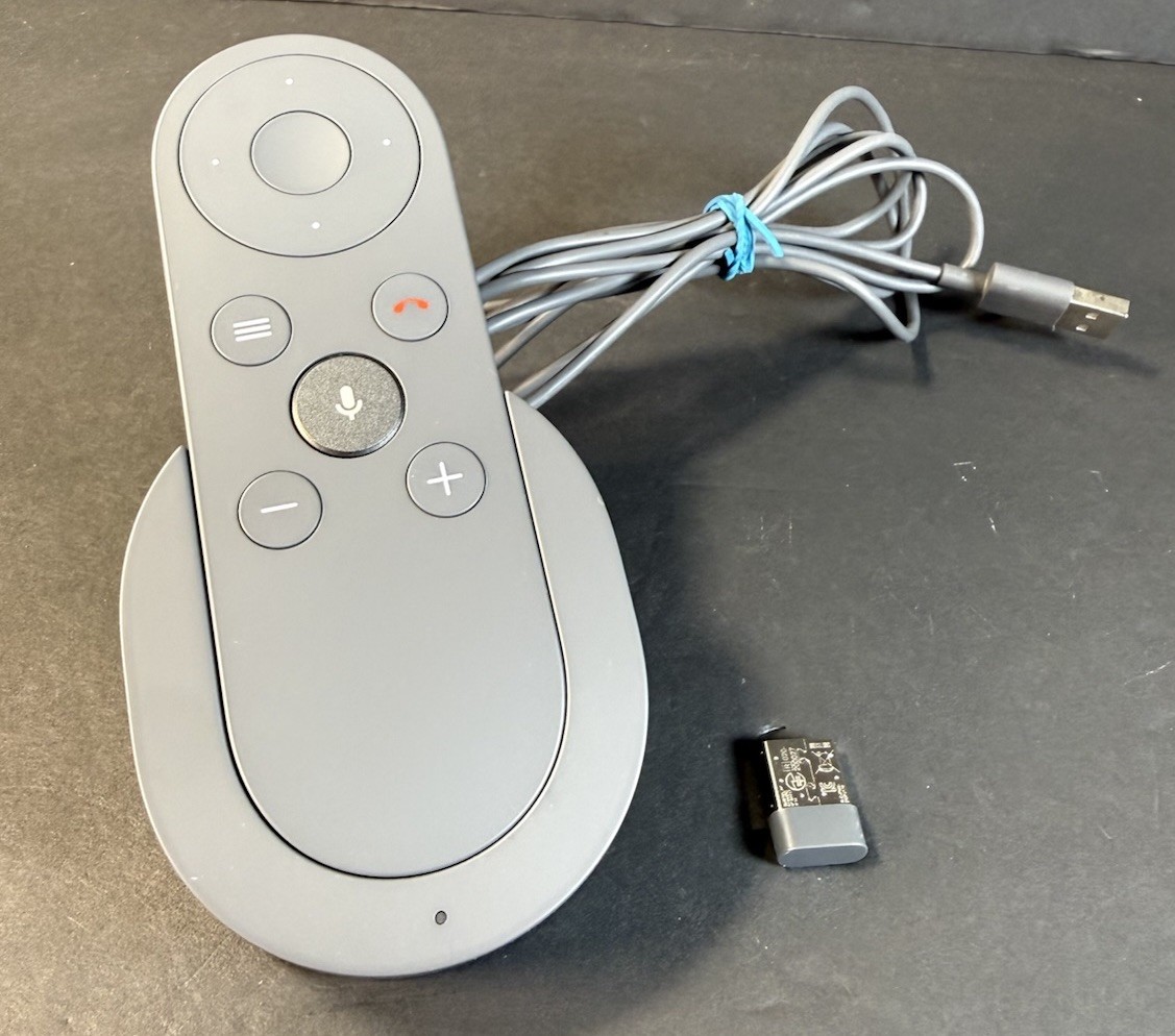 Lenovo Device Remote Control for Video Conferencing System GP5J0L With Charger
