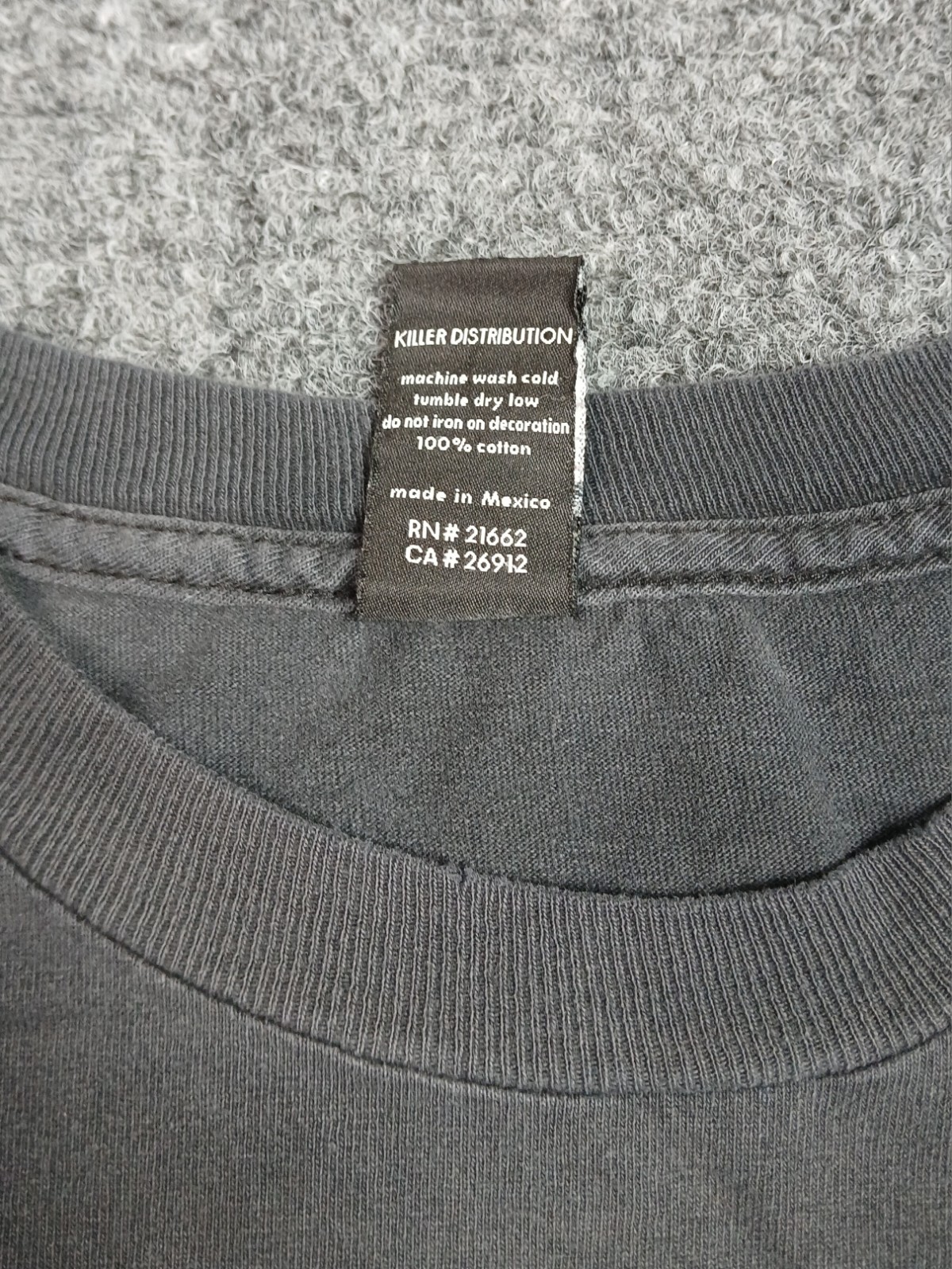Famous Stars & Straps Family Logo Vintage T Shirt Mens Size XL Faded Black Y2K gallery