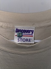 Rare Vintage 90s Discovery Channel Store Wolf Canis Lupus T-shirts and Rare