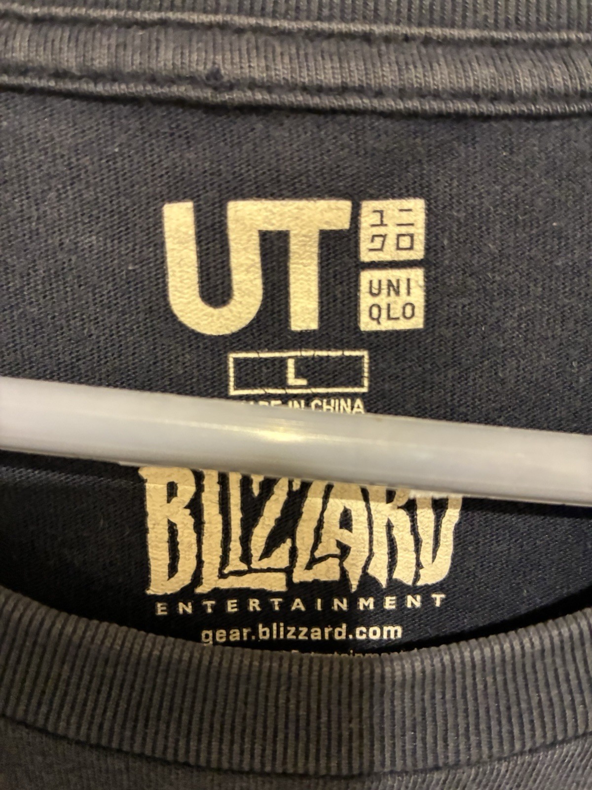 Uniqlo UT x Blizzard Overwatch D.Va Bunny Pocket Navy Blue T-Shirt LARGE gallery