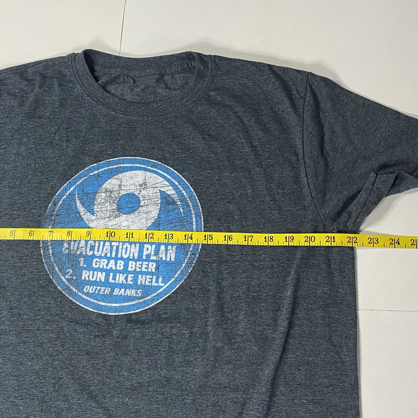 Outer Banks T Shirt Hurricane Funny Grab Beer Run! Adult Large L gallery