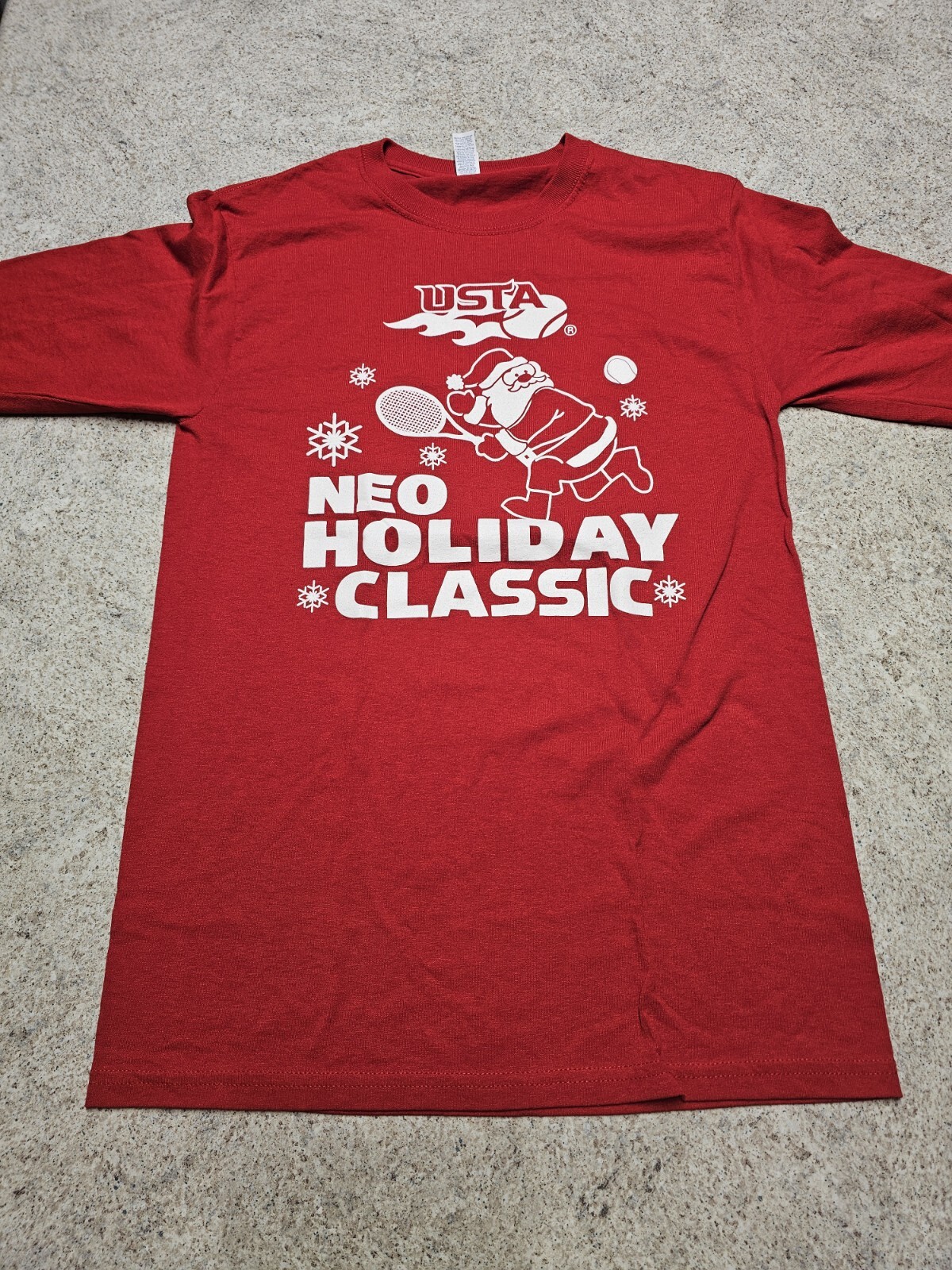 USTA NEO Holiday Tennis Classic Unisex Red Ling Sleeve T-shirt Size S gallery