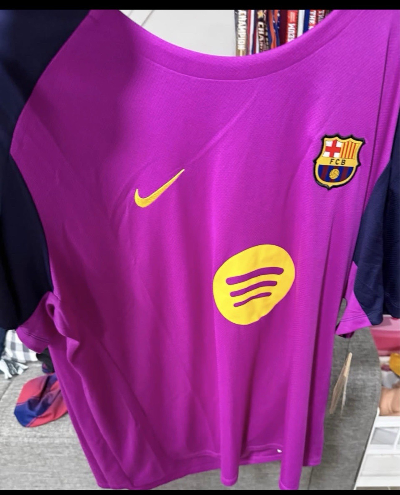 Training shirt FC Barcelona 25/26 brand new with the sticker. gallery