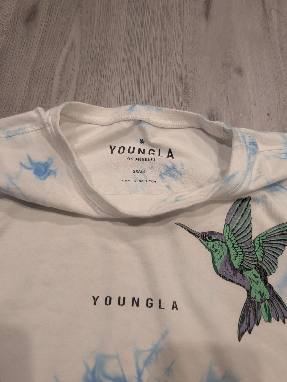 YoungLA Shirt Mens Small White Blue Tie Dye Hummingbird Floral Graphic Tee Top gallery