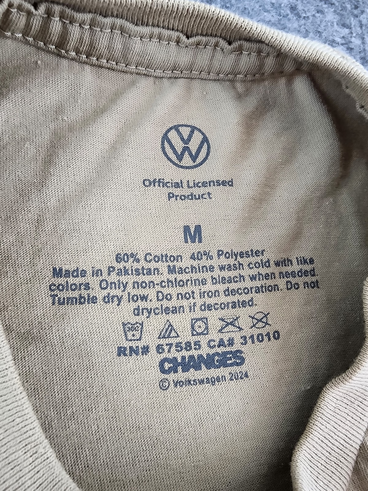 Volkswagen Shirt Mens Medium Bus Type 2 VW Camping Outdoor Hiking Surf Adult A46 gallery
