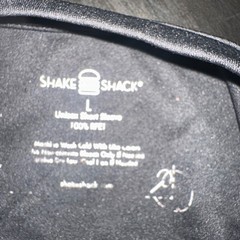 Shake Shack T Shirt Large Gently worn 100% recycled polyester 25″ armpits
