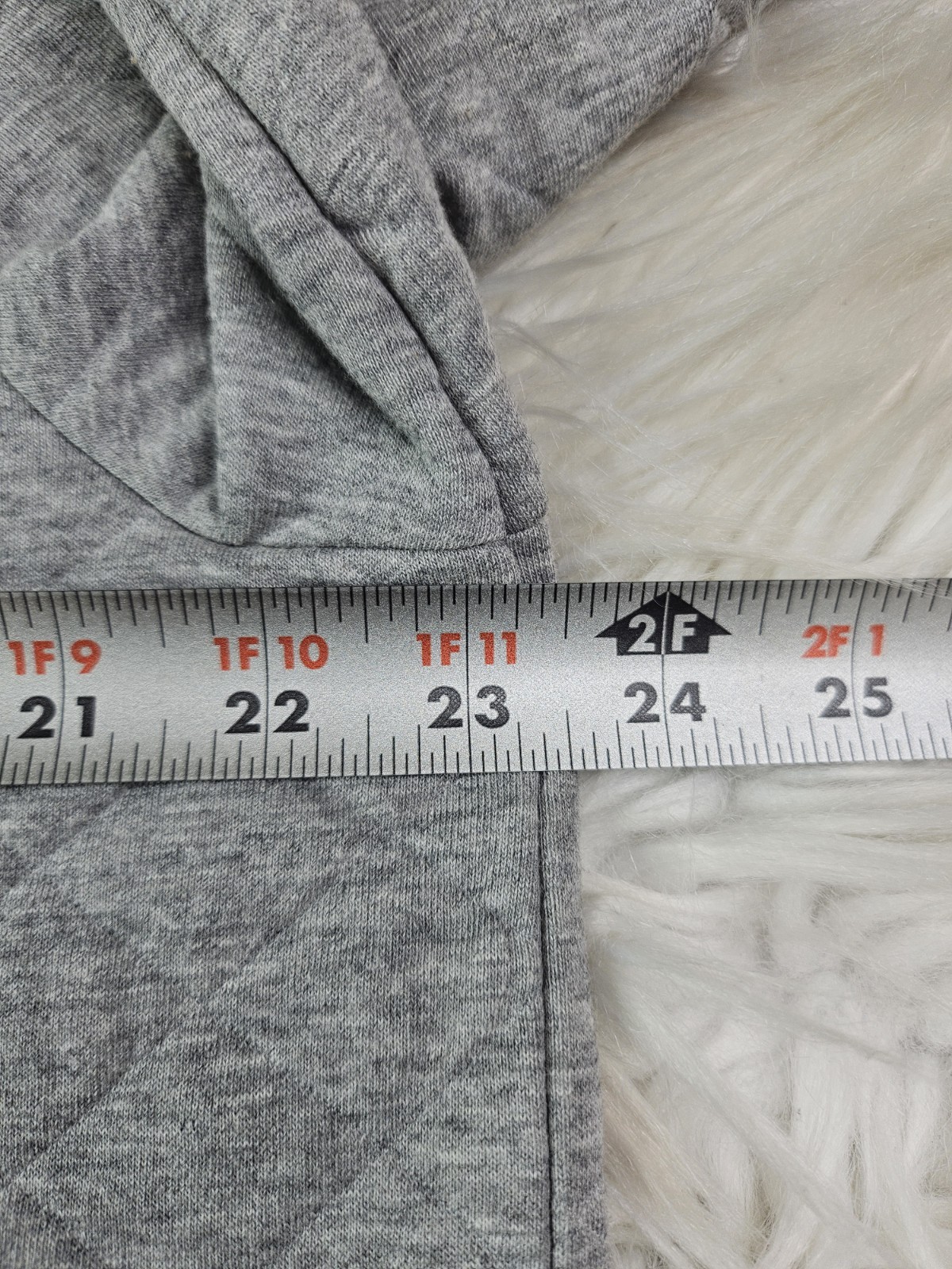 Perry Ellis Long Sleeve Henley Quilted Sweater in Gray Mens Size XL NWT gallery