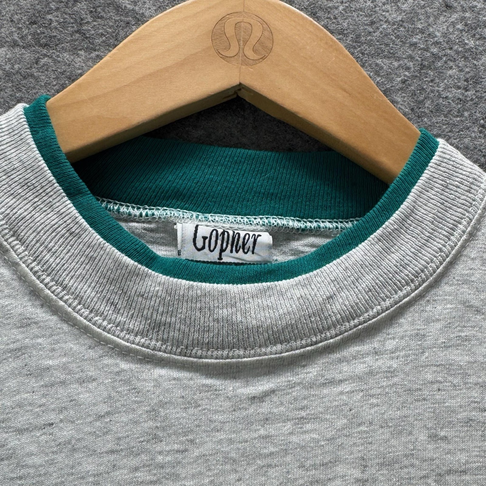 Vintage Gopher Sport Shirt Mens L Gray Crewneck T-Shirt Contrasting Trim Summer gallery