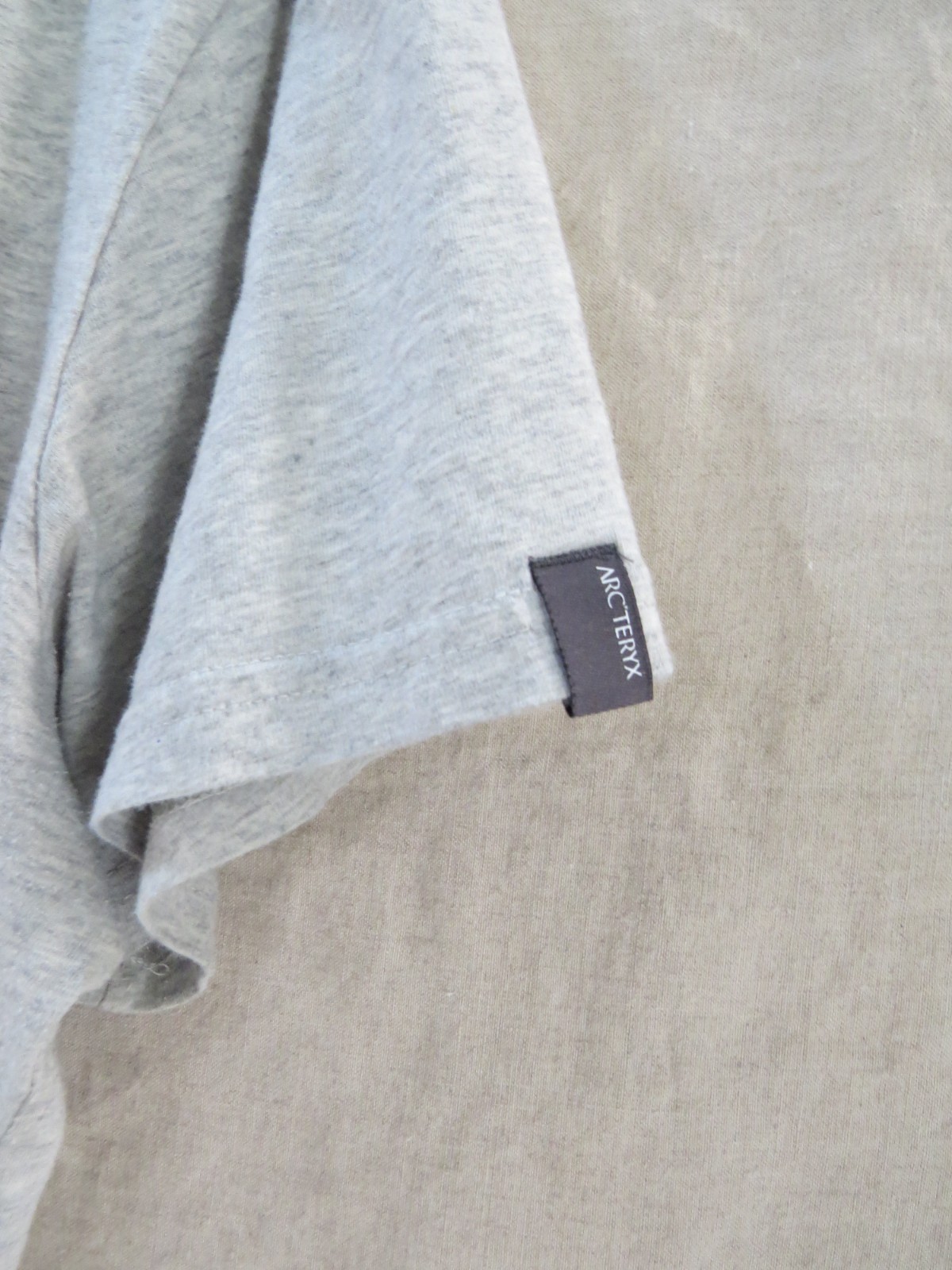 Arcteryx Cotton T-shirt 'Mountains Time' SIZE XL Heathered Gray 100% Cotton gallery