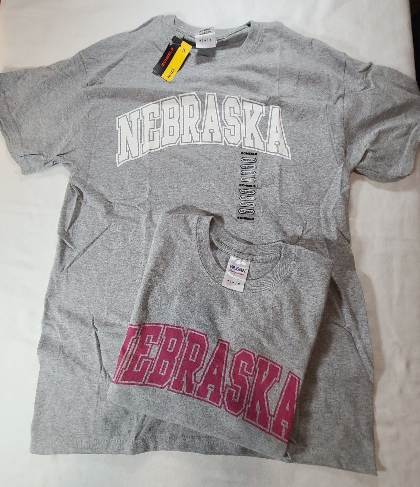 Nebraska T-Shirts 2 Pack Medium Gildan Gray College Graphic Tees