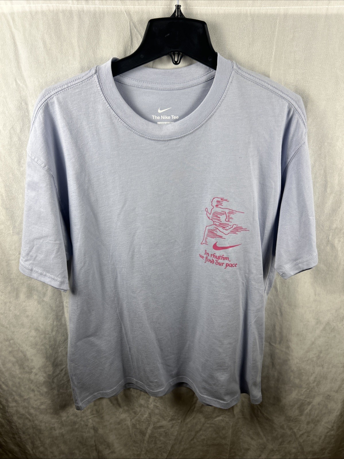 Nike Mens Loose Fit The Nike Tee Running T Shirt Medium Light Purple HV4152 057 gallery