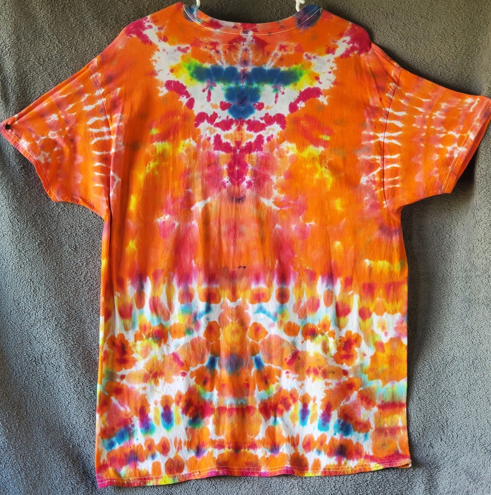 HANES SIZE X-LARGE 100% Cotton Tye Dyed Shirt Pre-washed WON'T FADE VERY SOFT gallery