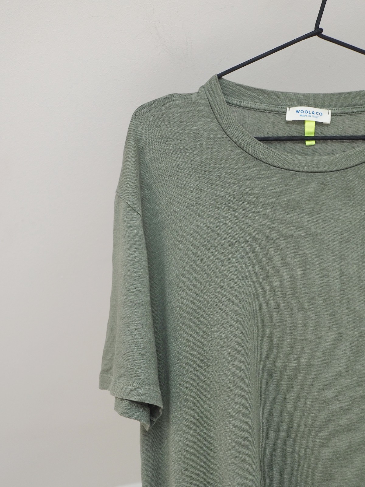 Wool & Co Men's Khaki Green Linen Solid Tee Shirt Size L Made in Italy gallery