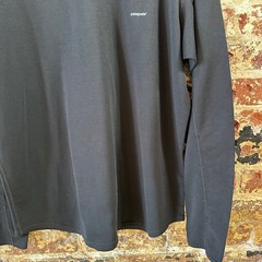 Patagonia Capilene Midweight Crew Base Layer Top Mens XL Black Long Sleeve Shirt