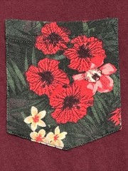 Original Use Men’s Burgundy Short Sleeve w Floral Fabric Pocket T-Shirt Small