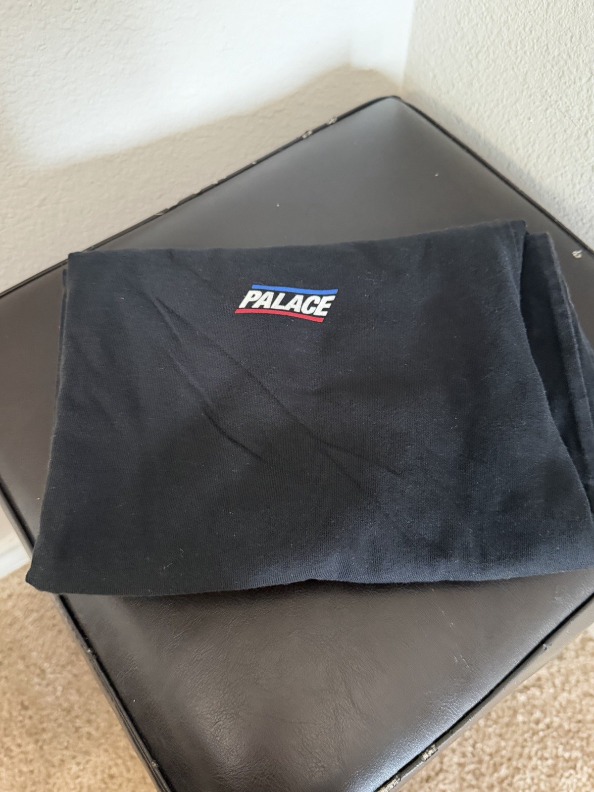 Palace Skateboards Black Spellout Logo Basically A T Shirt Men's M Short Sleeve gallery