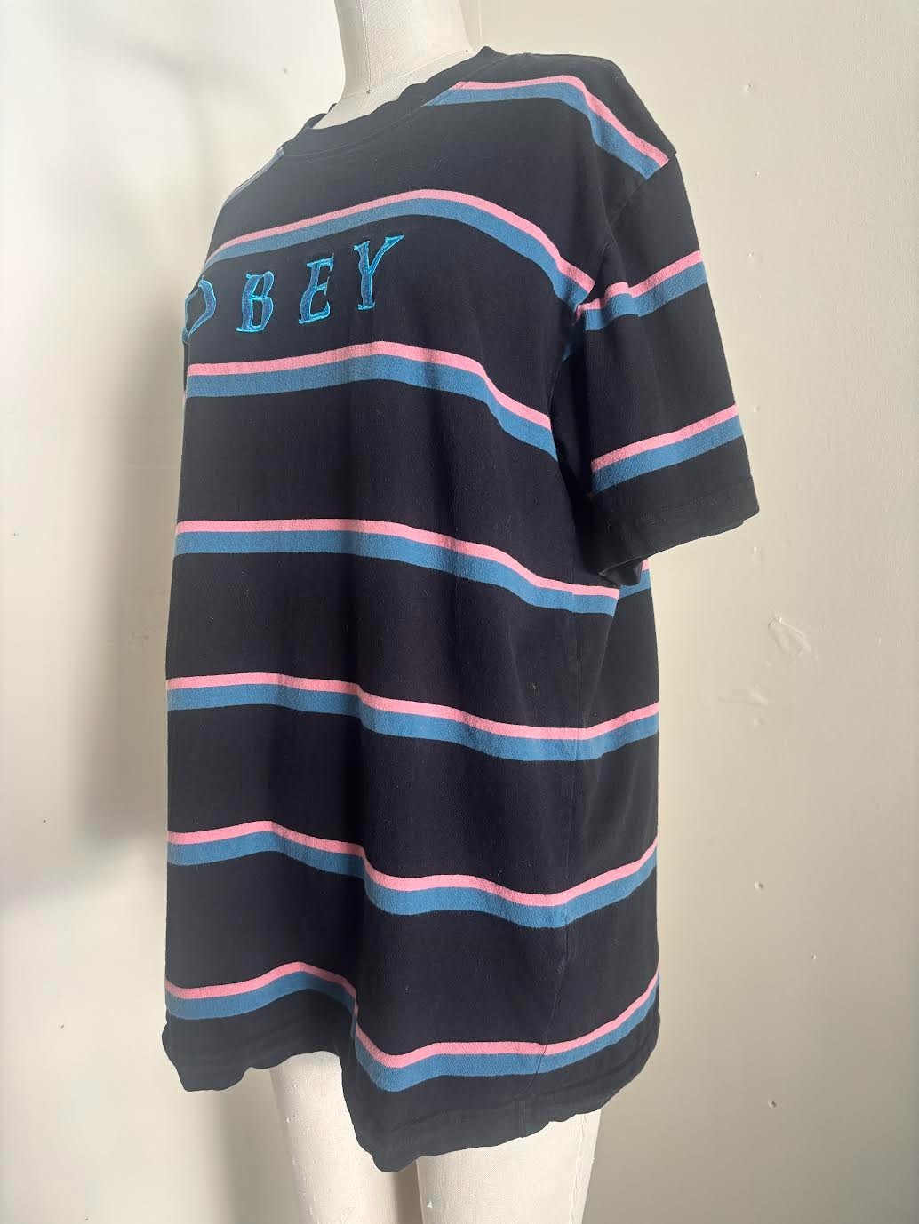 Obey Worldwide Mens Large Black Pink Blue Striped Emb Logo T Shirt Streetwear gallery