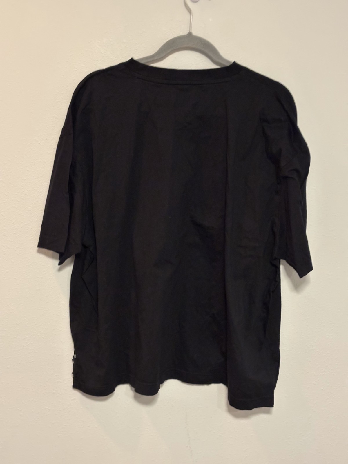 Ted Baker London Men's 7 Black Short-Sleeve Crew-Neck Graphic Casual T-Shirt gallery
