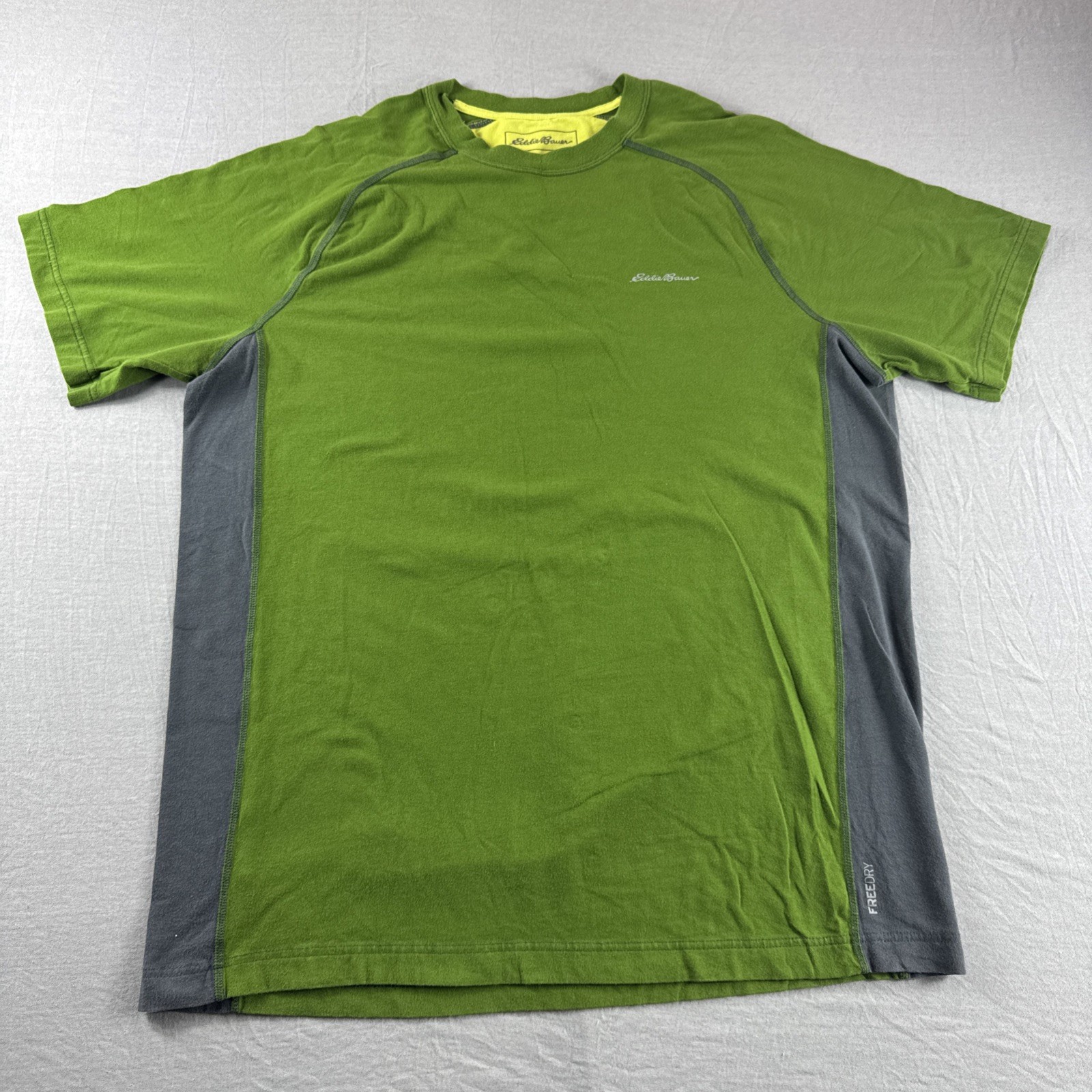 Eddie Bauer Travex Freedry Shirt Mens TL Green Active Fit Short Sleeve Crewneck