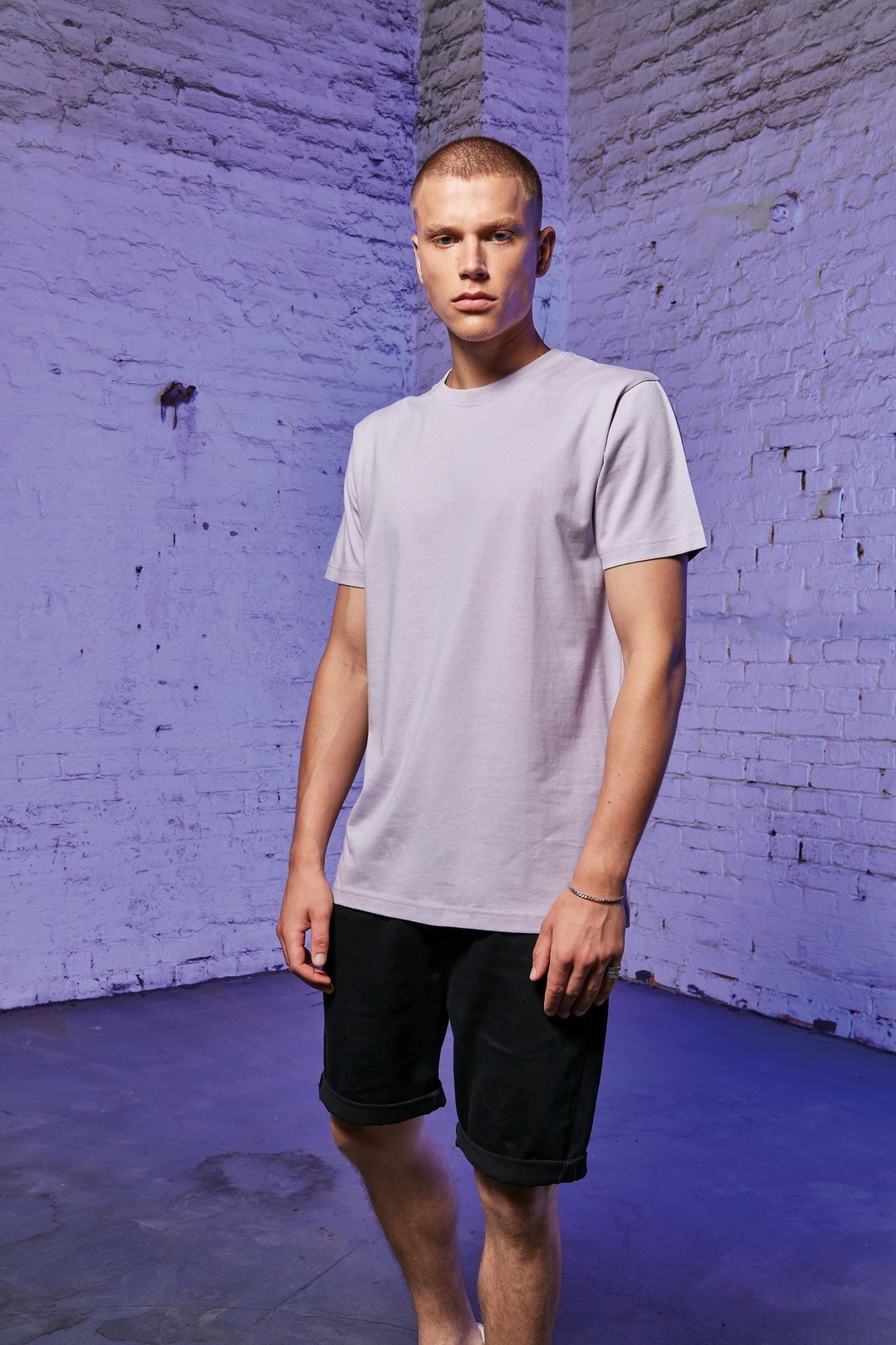 Build Your Brand T-shirt round-neck - Fine cotton, Set-in sleeves (B) gallery