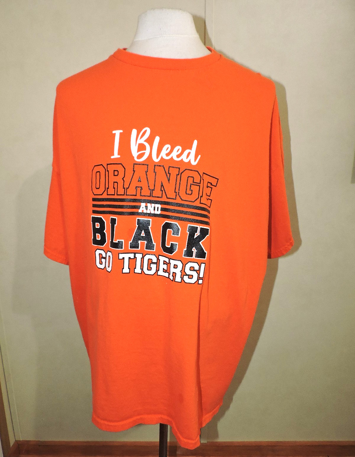 Tennessee Mens Orange and Black tshirt I Bleed Orange & Black Go Tigers SZ 3XL gallery