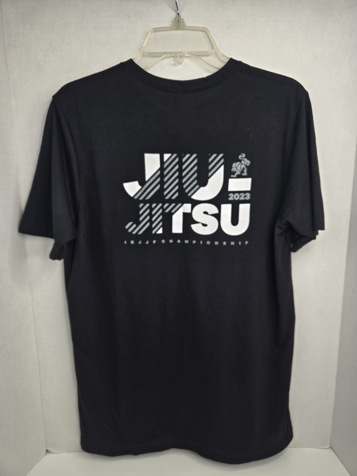IBJJF Jiu-jitsu T-Shirt Mens Medium Black 2023 Shirt BJJ Competition gallery