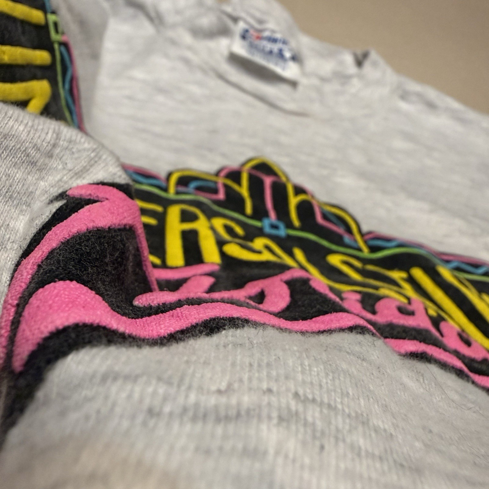 Vintage 90s UNIVERSAL STUDIOS FLORIDA NEON Beefy T-shirt See Pics Spots XXL USA gallery