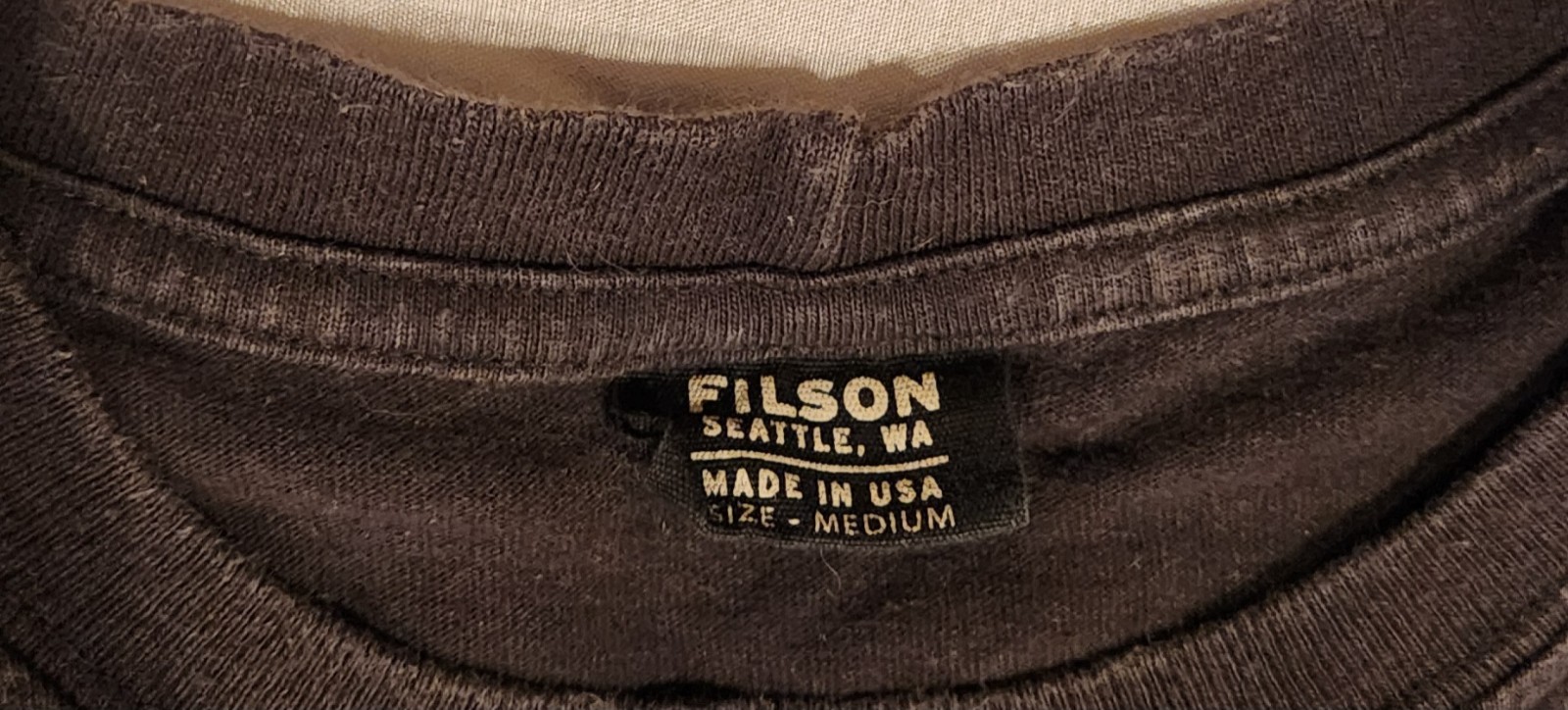 Filson Men's Size M T-Shirt Black Spell-Out Logo Hike Camp Outdoor gallery