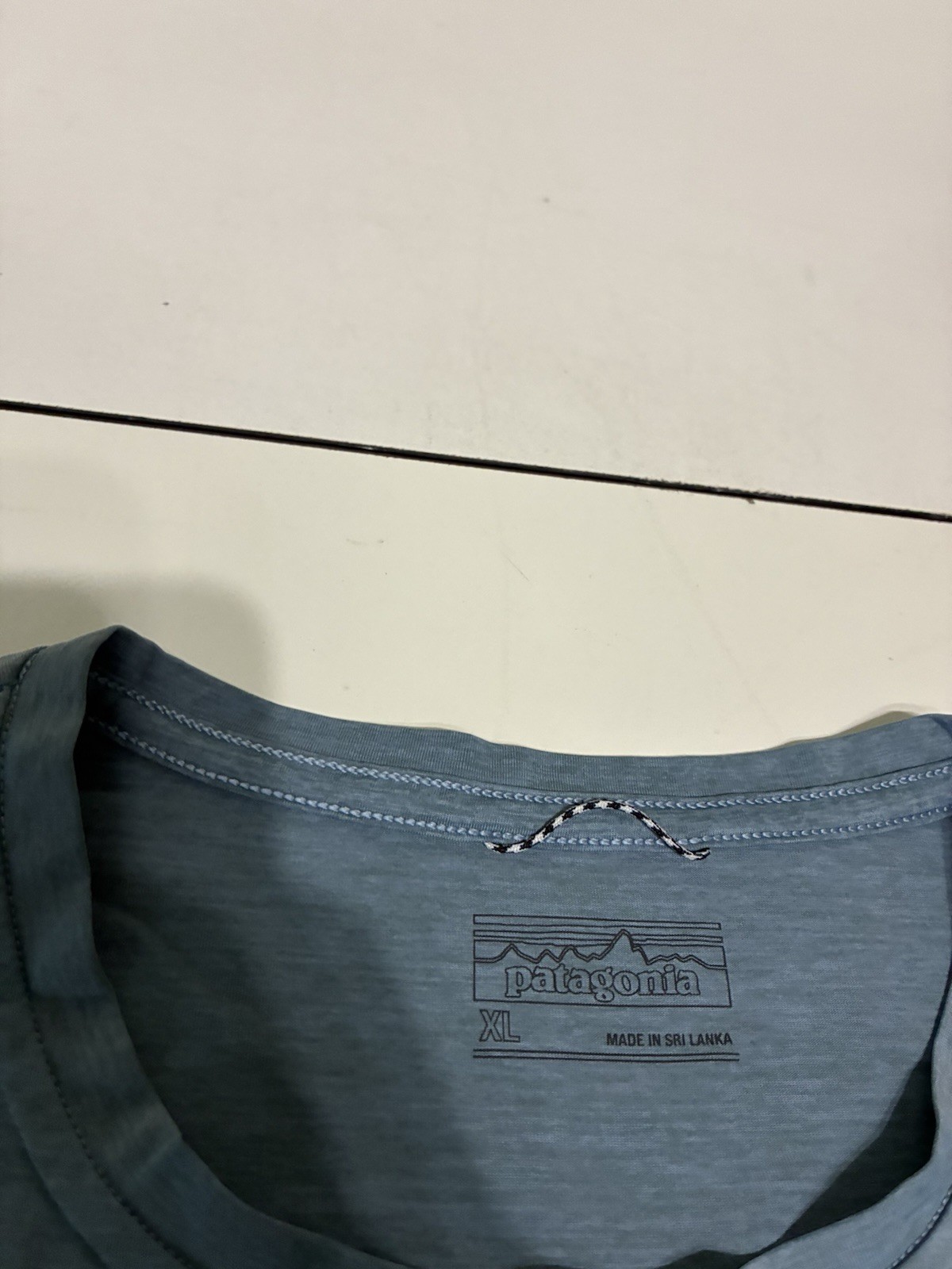 Patagonia Capilene Cool Daily Shirt XL Blue Outdoor Hiking Sports Gorpcore Retro gallery