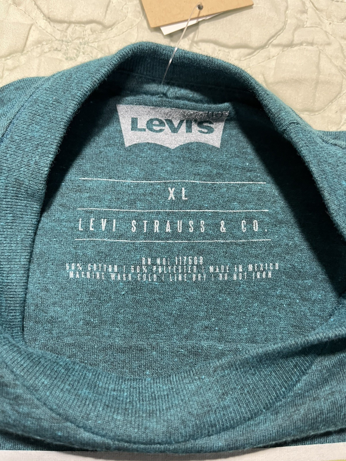 Levi's Short Sleeve Logo T Shirt - XL- Dark Teal Blue Green 50 cotton 50 poly gallery