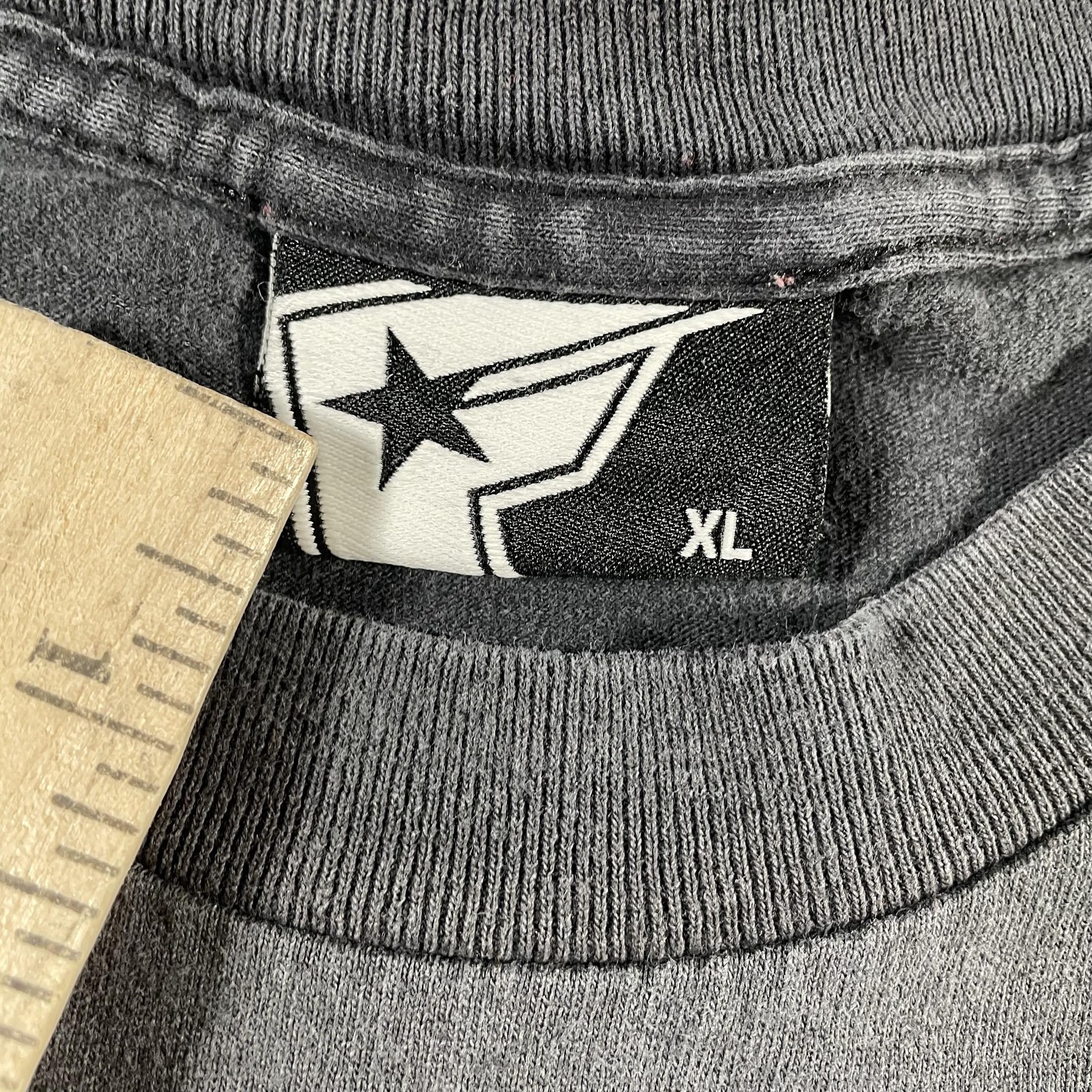 Vintage Famous Stars Straps Shirt Mens XL Black Drip Logo Streetwear Skate Faded gallery