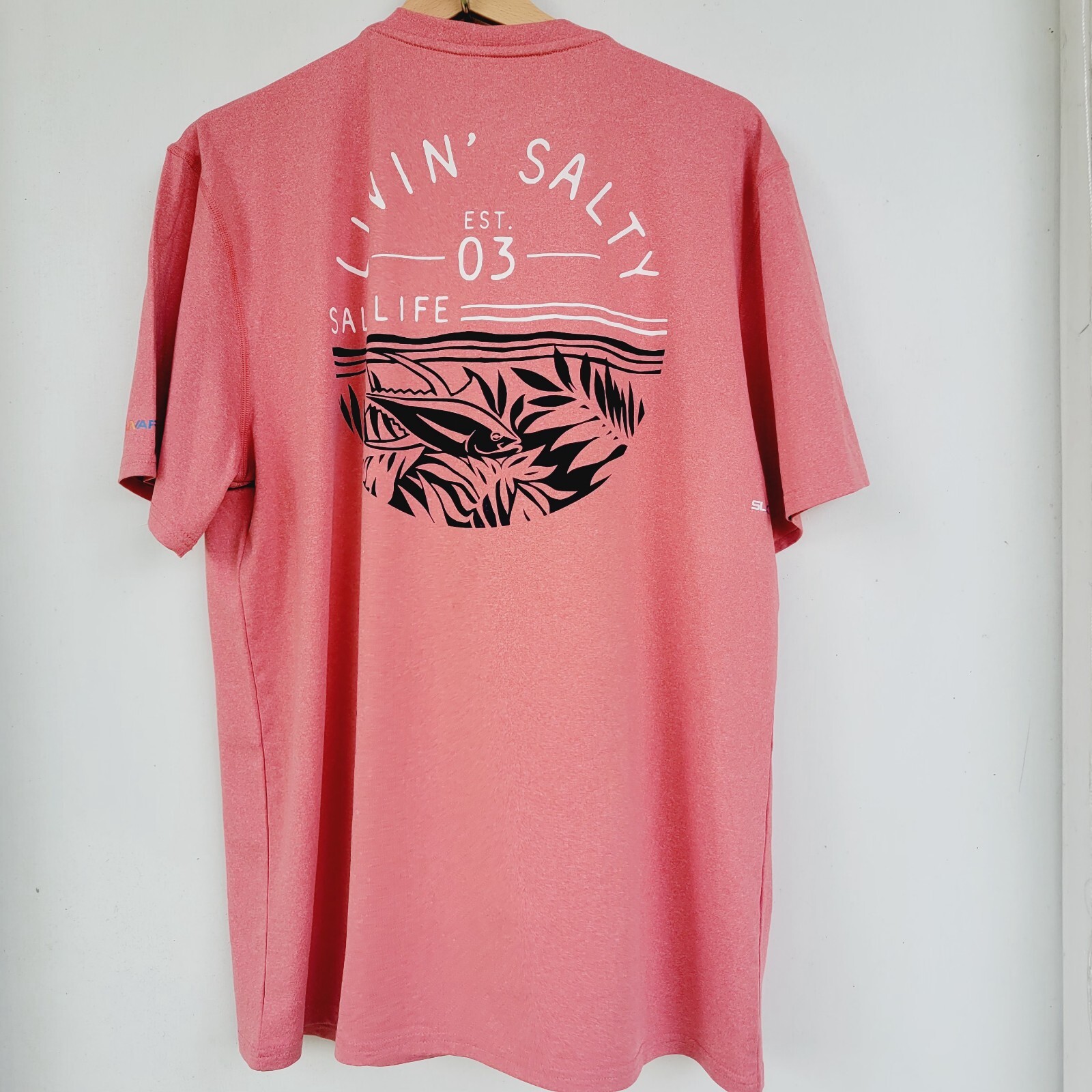 Salt Life Fish Tropics Performance T-Shirt Burnt Coral Heather Size Medium gallery