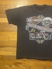 Vintage 1992 Harley Davidson Motorcycles T-Shirt Faded Paper Thin York Museum