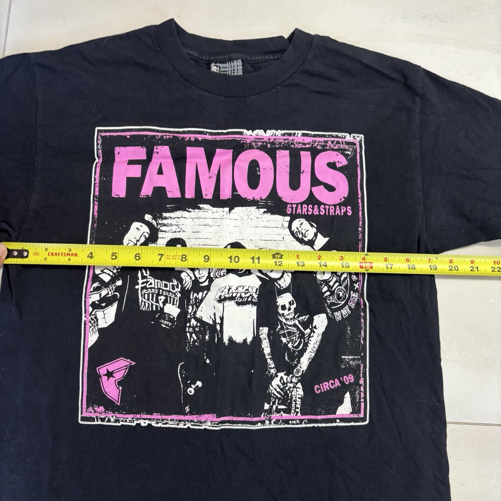 Famous Stars & Straps Band Graphic T Shirt Black Pink Medium Y2K gallery