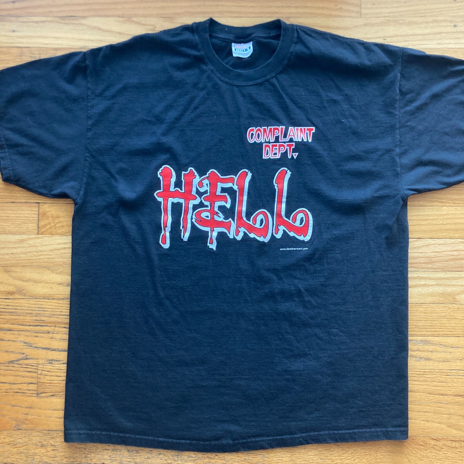 VINTAGE Y2K COMPLAINT DEPARTMENT DEPT HELL T-SHIRT VTG satan devil humor novelty