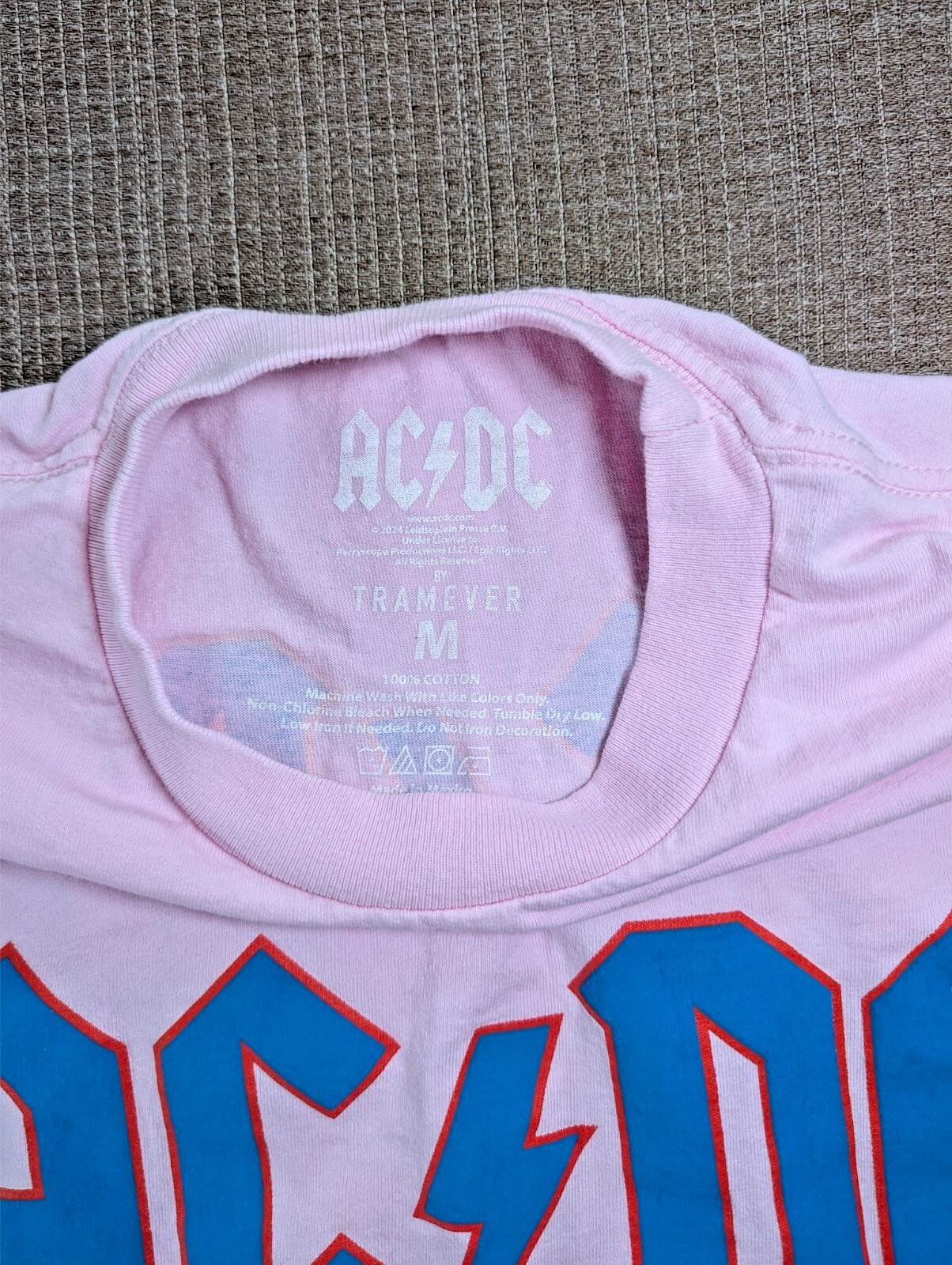 ACDC Mens Rock Band Graphic T-Shirt Medium Pink Short Sleeve gallery