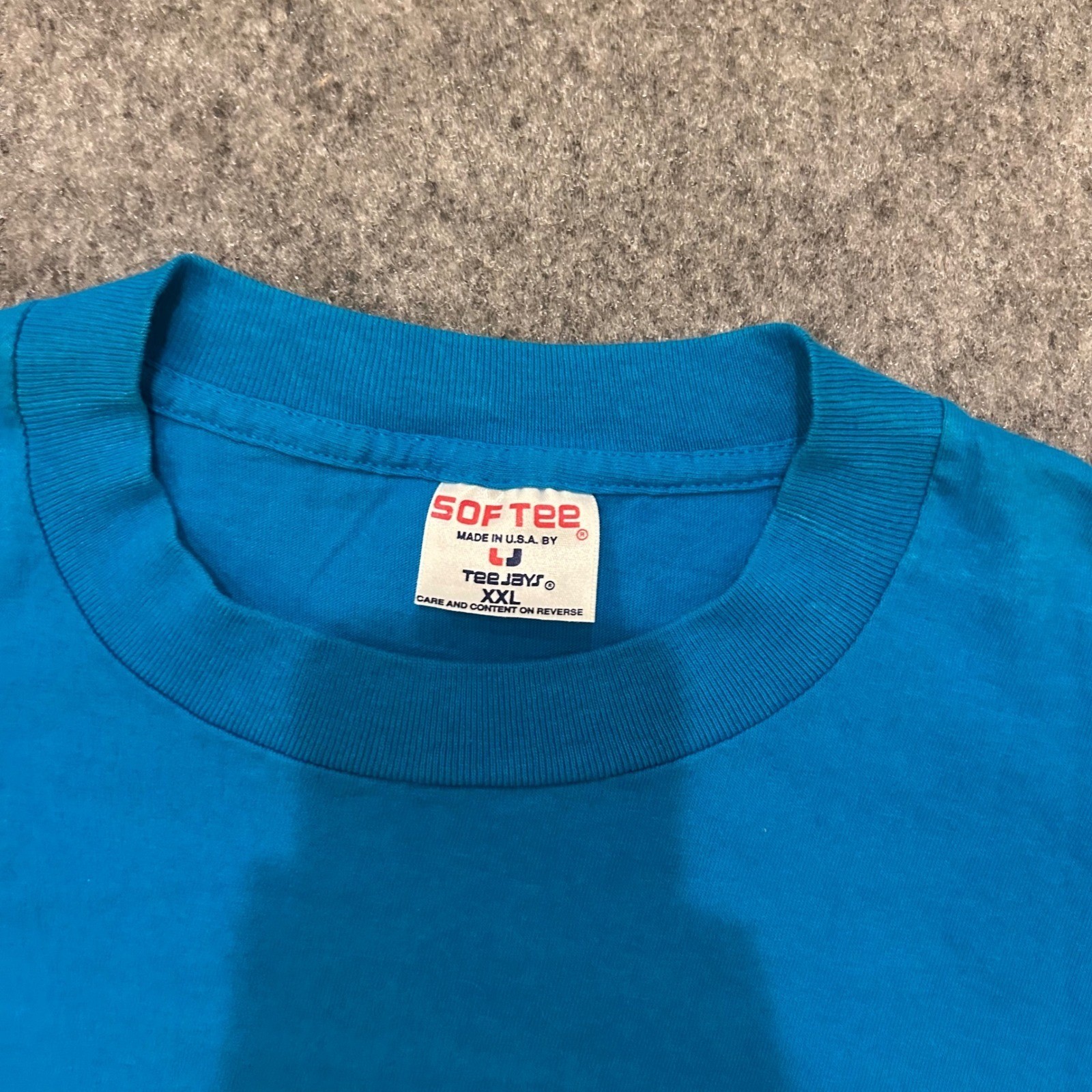 Vintage 90s Hawaii Center Logo Beach Surf Graphic Single Stitch Tee Adult XXL gallery
