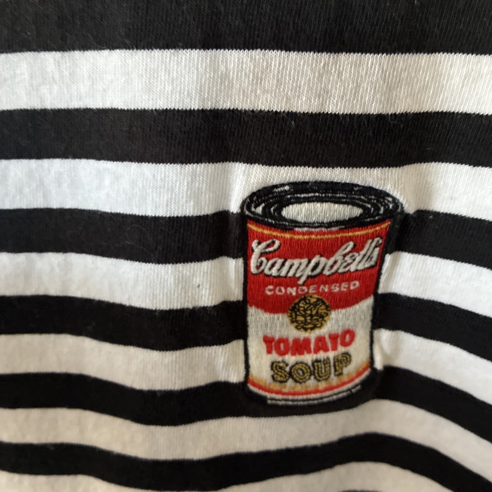 Sprz NY-Andy Warhol Strip Campbell’s Tomato Soup T-Shirt Men’s Sz Large Uniqlo gallery