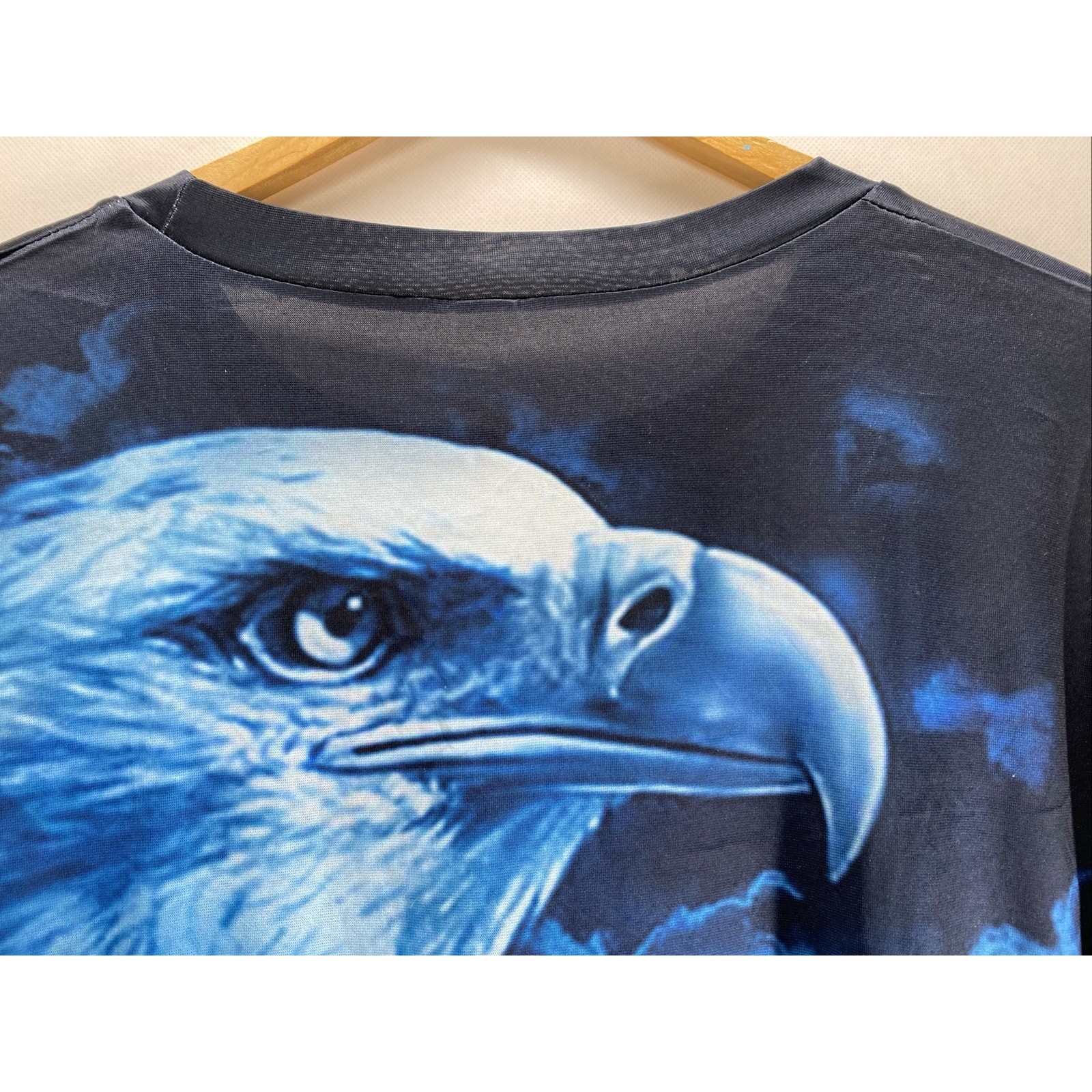 Ultra Sheer Eagle Print T Shirt Men’s XL 46-48 Lightweight Graphic Tee gallery