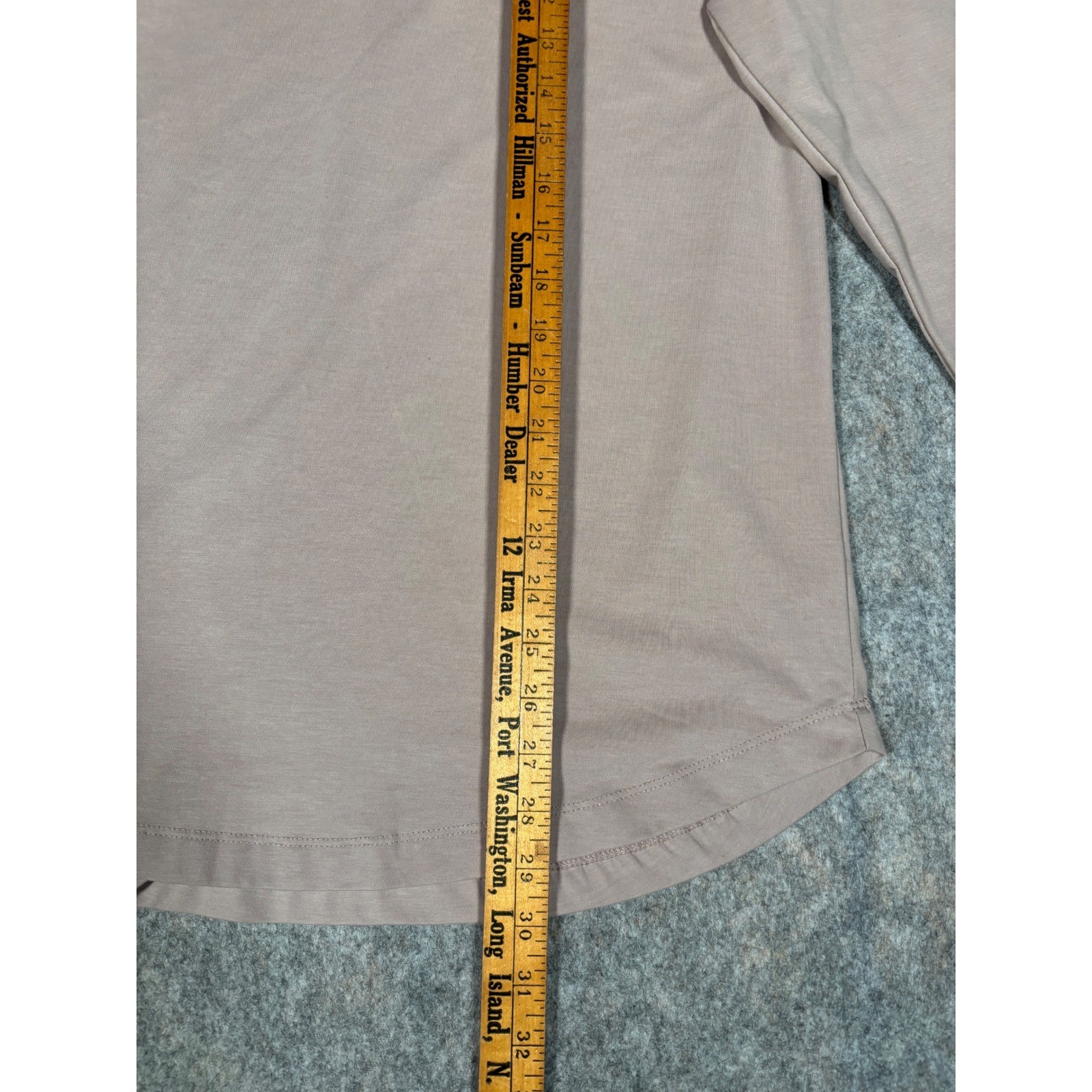 Cuts Henley Curvew-Hem Long Sleeve Shirt Mens XL Tan Stretch Casual Top gallery