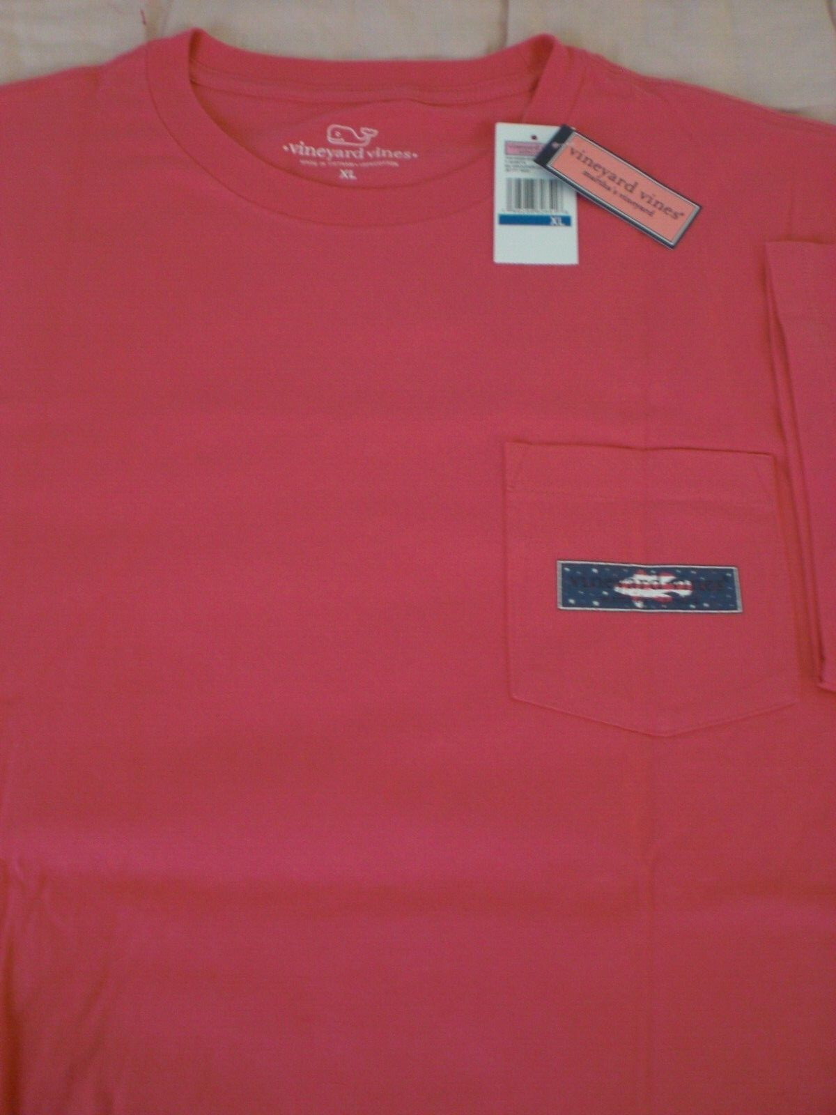 Vineyard Vines “Grouper Logo Box” S/S Pocket T-Shirt, NWT - L + XL - Jetty Red gallery